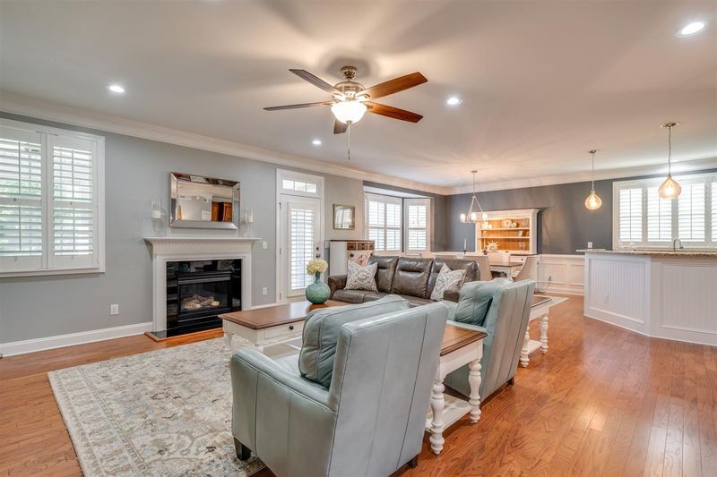 301 Silver Bluff St, Holly Springs, NC 27540