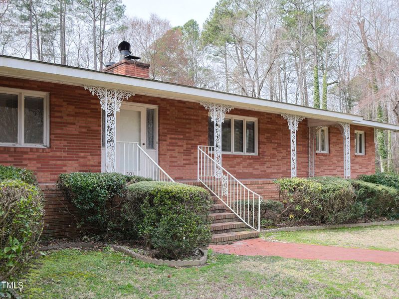 301 N Smithfield Rd, Knightdale, NC 27545