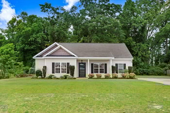 301 Stillwater Creek Dr, Goldsboro, NC 27534