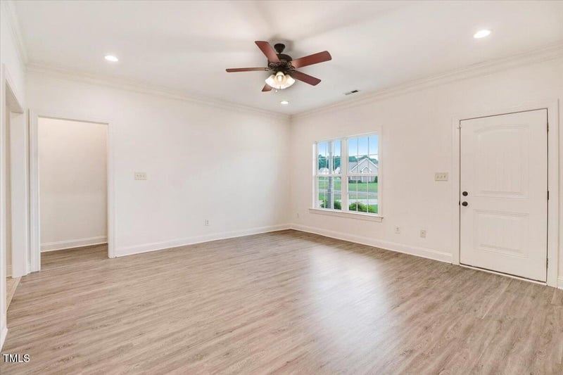 301 Stillwater Creek Dr, Goldsboro, NC 27534