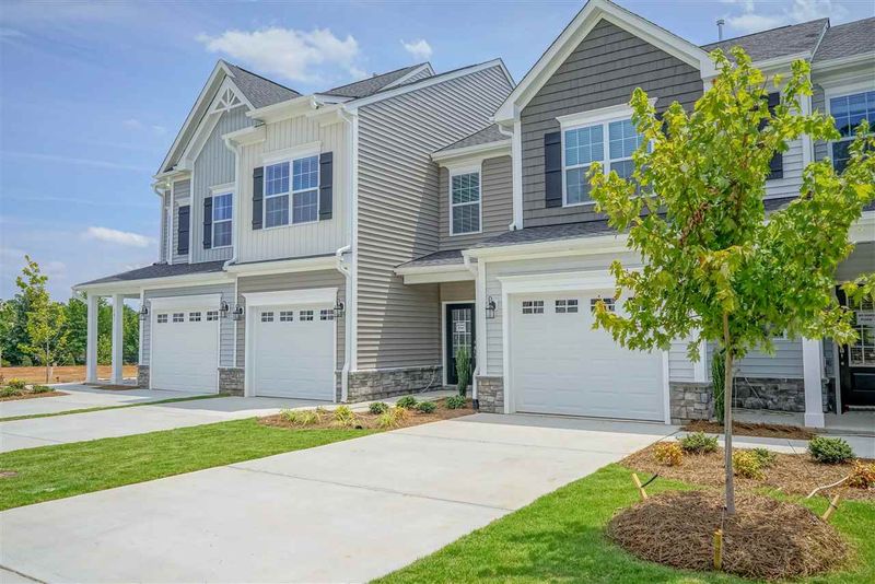 301 Wellons Creek Dr, Garner, NC 27529
