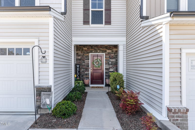 301 White Oak Ridge Dr, Garner, NC 27529