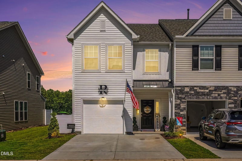 301 Whitley Ridge Dr, Clayton, NC 27527