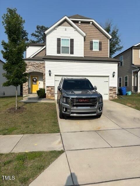 301 Wilbur Lake Dr, Fuquay Varina, NC 27526