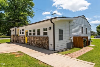 301 Williamson St, Burlington, NC 27215