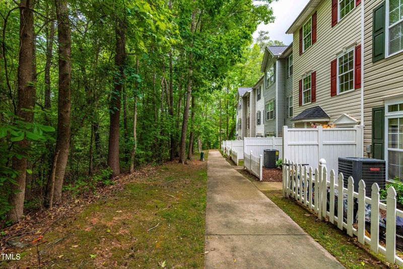 3010 Barrymore St #107, Raleigh, NC 27603