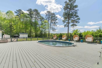 3010 Blueberry Ln, Chapel Hill, NC 27516