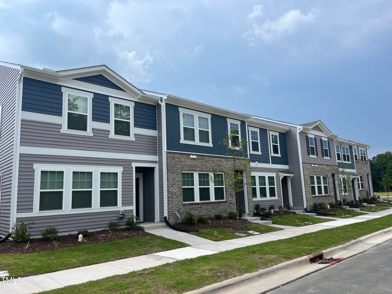 3010 Fulong Dr, Durham, NC 27704