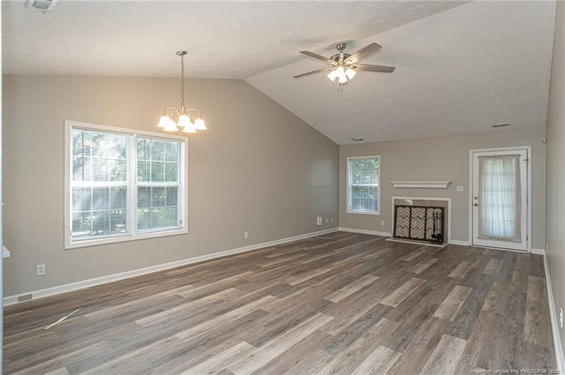 3010 Kingfisher Dr, Fayetteville, NC 28306