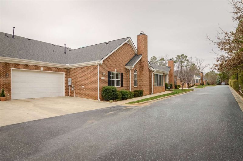 3010 Leith Meadow Ct, Cary, NC 27511
