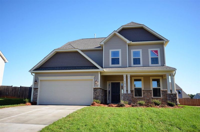 3010 Perrin Dr, Haw River, NC 27258