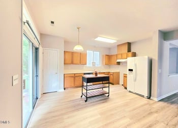 3010 Remington Oaks Cir, Cary, NC 27519