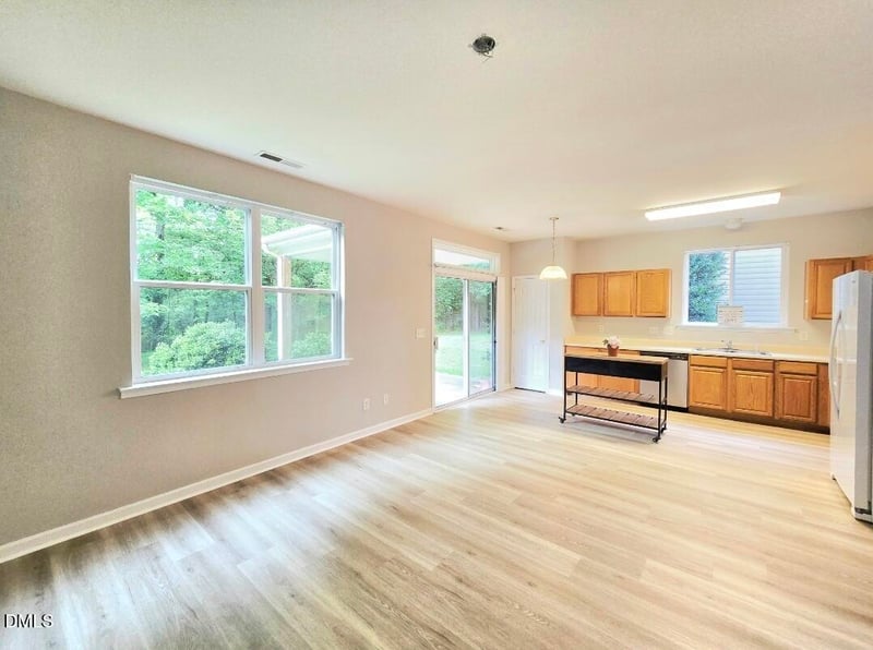 3010 Remington Oaks Cir, Cary, NC 27519