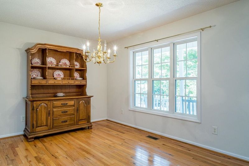 3010 Wildwood Dr, Sanford, NC 27330