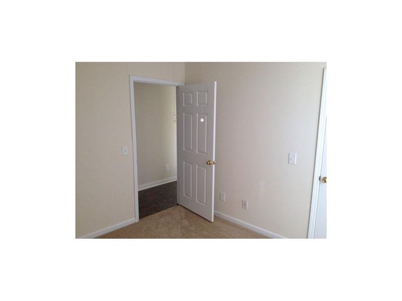 3010 Winston Dr #71, Burlington, NC 27215
