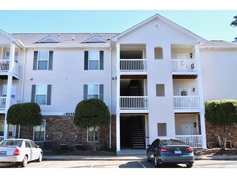 3010 Winston Dr #79, Burlington, NC 27215