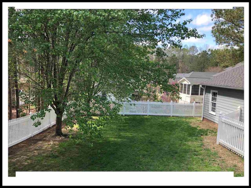 30106 Village Park Dr, Chapel Hill, NC 27517