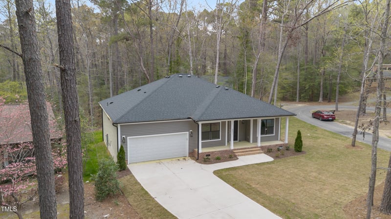 3011 Bourbon St, Sanford, NC 27332