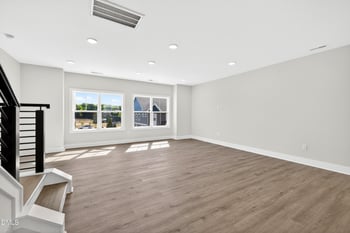 3011 White Rail Dr, Fuquay Varina, NC 27526