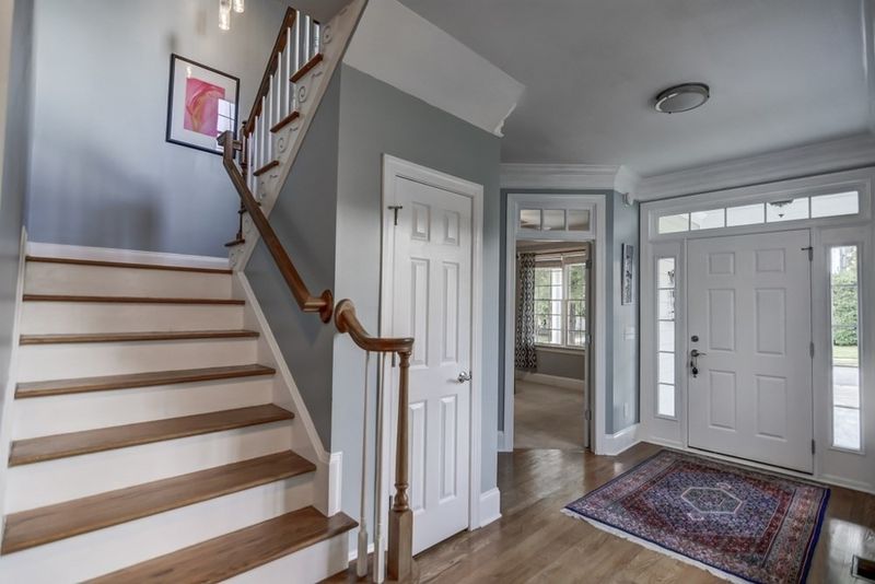 30113 Settle, Chapel Hill, NC 27517