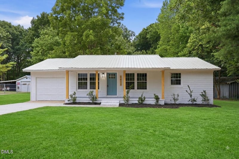 3012 Byrd Ave, Sanford, NC 27332