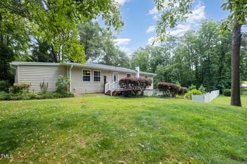 3012 Optimist Farm Rd, Apex, NC 27539