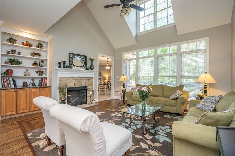 3012 Slippery Creek Dr, Raleigh, NC 27616