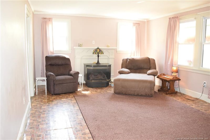 3013 Carbonton Rd, Sanford, NC 27330