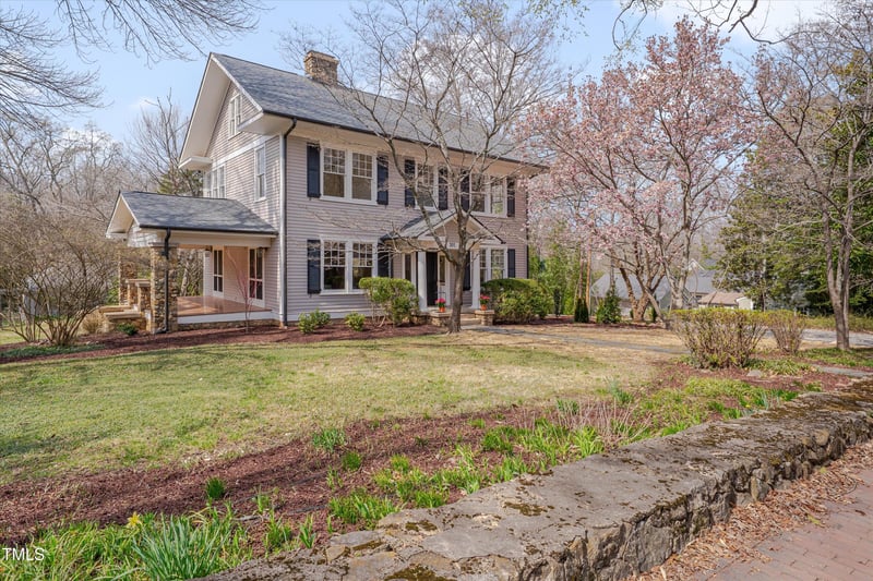 301301a Hillsborough St, Chapel Hill, NC 27514