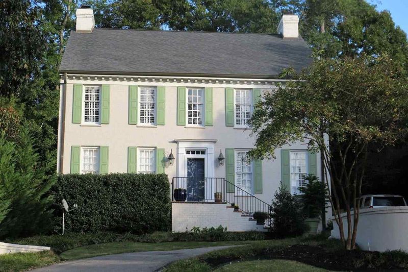 3014 Cambridge Rd, Raleigh, NC 27608