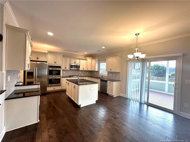3014 Eaglecrest Ln, Fayetteville, NC 28306