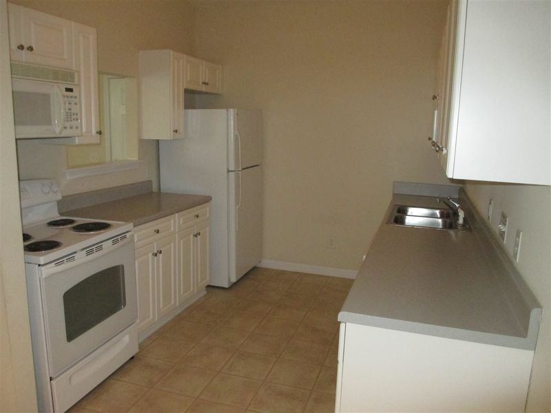 3015 117 Winston Dr, Burlington, NC 27215