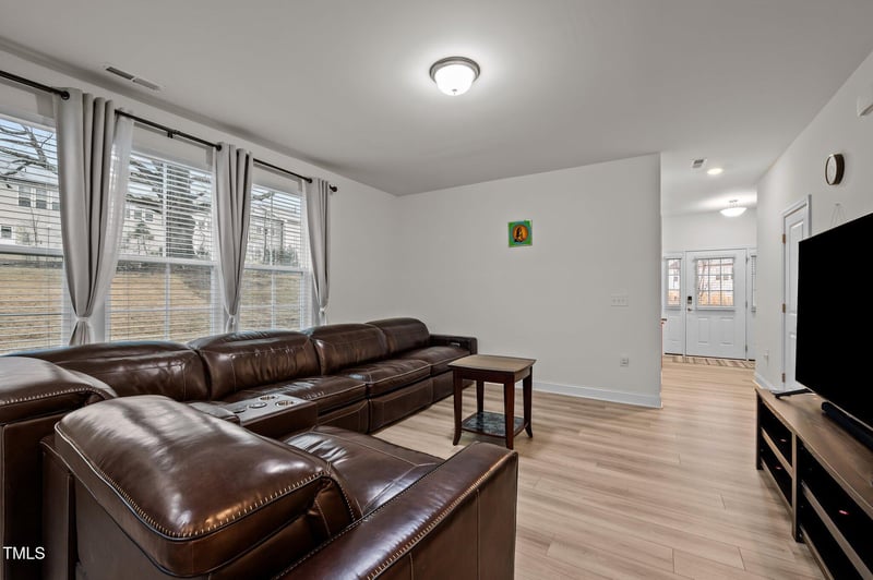 3015 Cypress Lagoon Ct, Durham, NC 27703