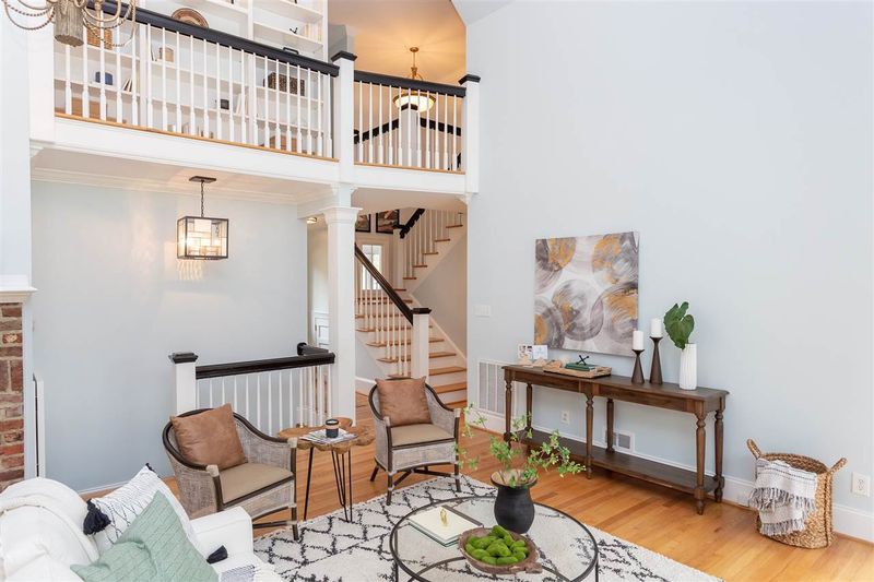 3015 Devonshire Dr, Raleigh, NC 27607