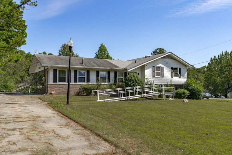 3015 Nc 55 Hw, Durham, NC 27713