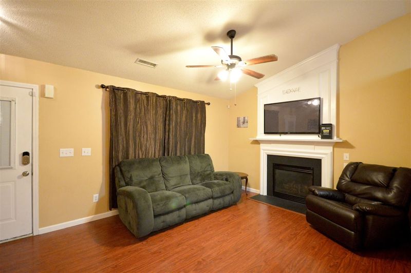 3015 Riverbrooke Dr, Raleigh, NC 27610