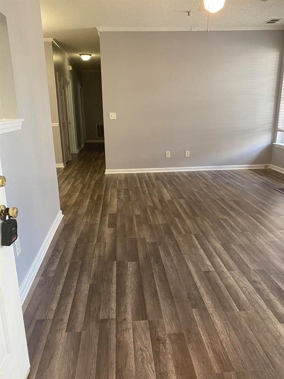 3015 Winston #106, Burlington, NC 27215