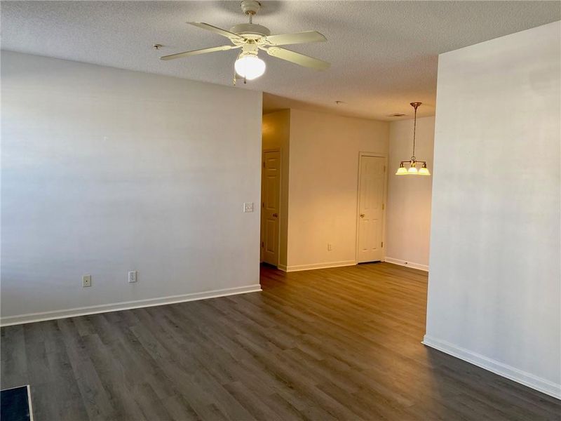 3015 Winston Dr #101, Burlington, NC 27215