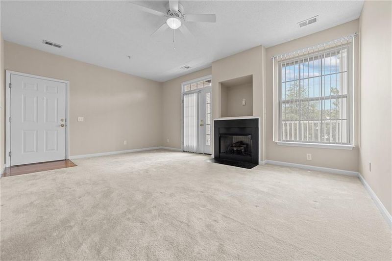 3015 Winston Dr #108, Burlington, NC 27215
