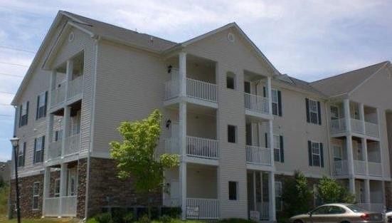 3015 Winston Dr, Burlington, NC 27215