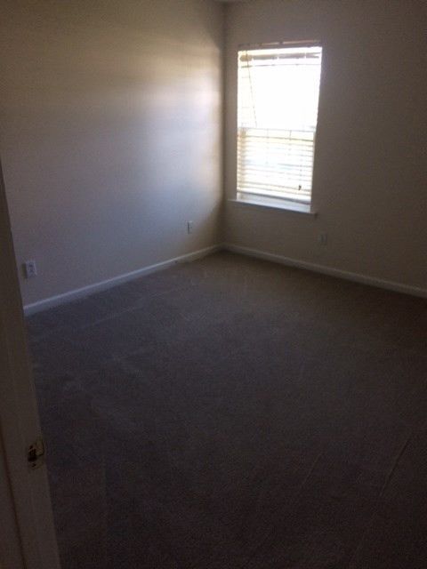 3016 Bracey Pl, Raleigh, NC 27610