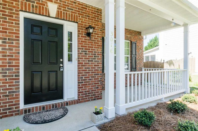 3016 Buttonwood Ln, Clayton, NC 27520