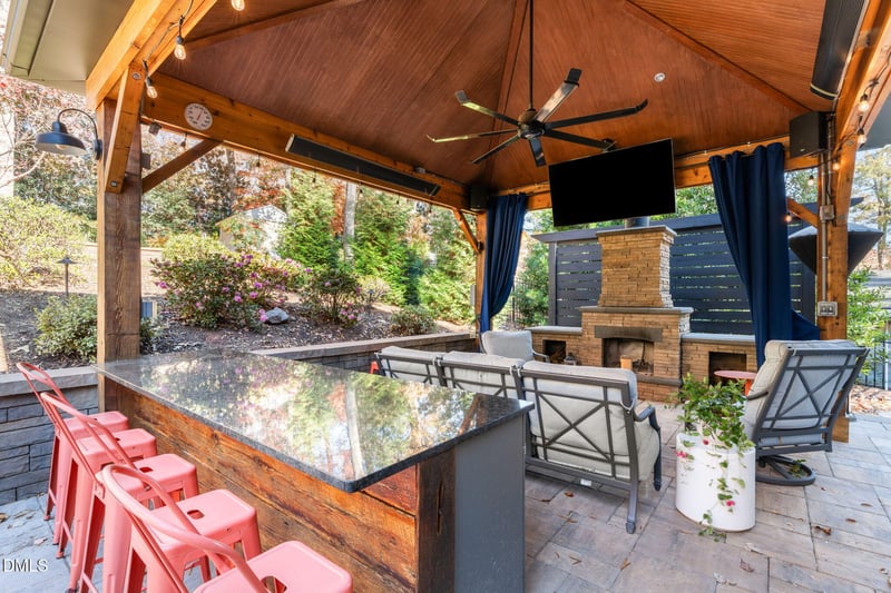 3016 Devonshire Dr, Raleigh, NC 27607