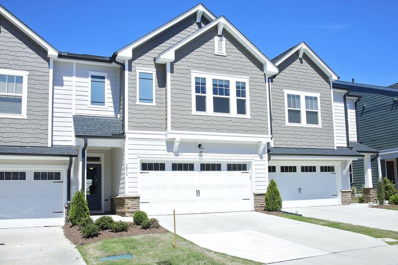 3016 Dunnock Dr, Durham, NC 27713