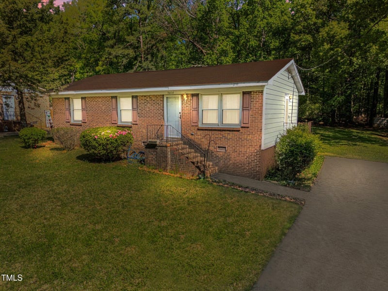 3016 Fields Dr, Raleigh, NC 27603