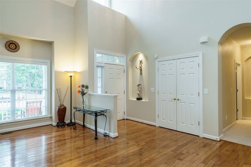 3016 Heritage Pines Dr, Cary, NC 27519