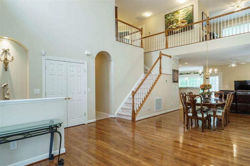 3016 Heritage Pines Dr, Cary, NC 27519