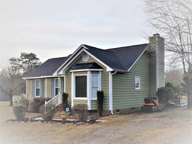 3016 Lindsay Dr, Garner, NC 27529