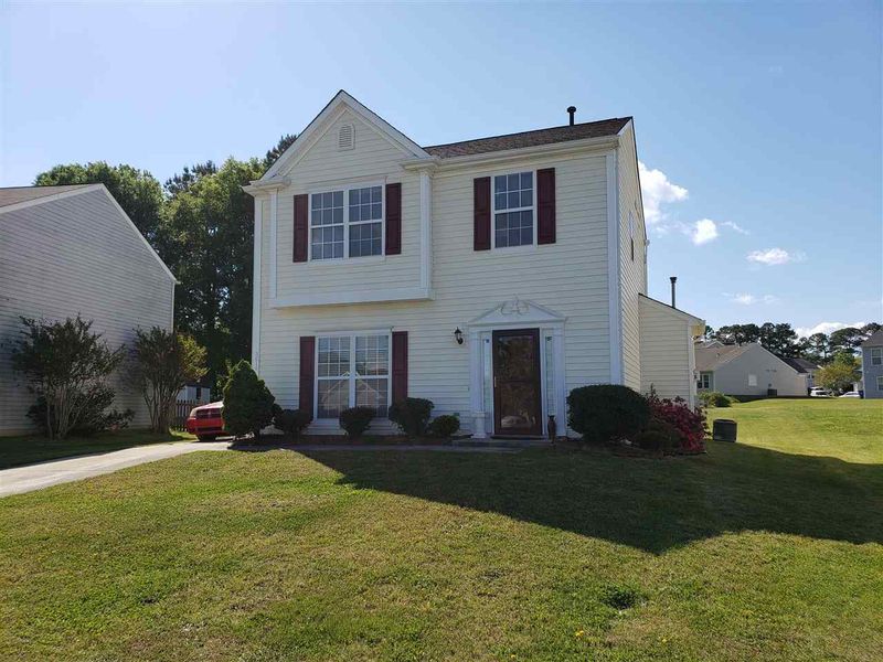 3016 Riverbrooke Dr, Raleigh, NC 27610