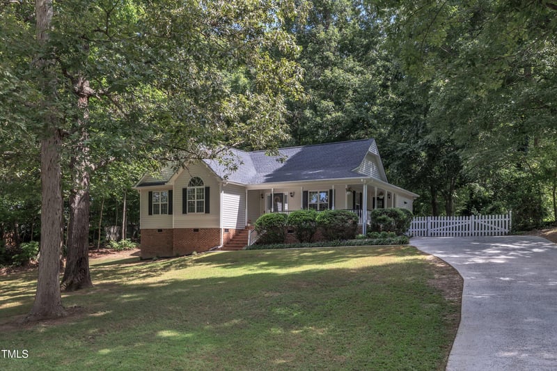 3018 Charlotte Dr, Garner, NC 27529